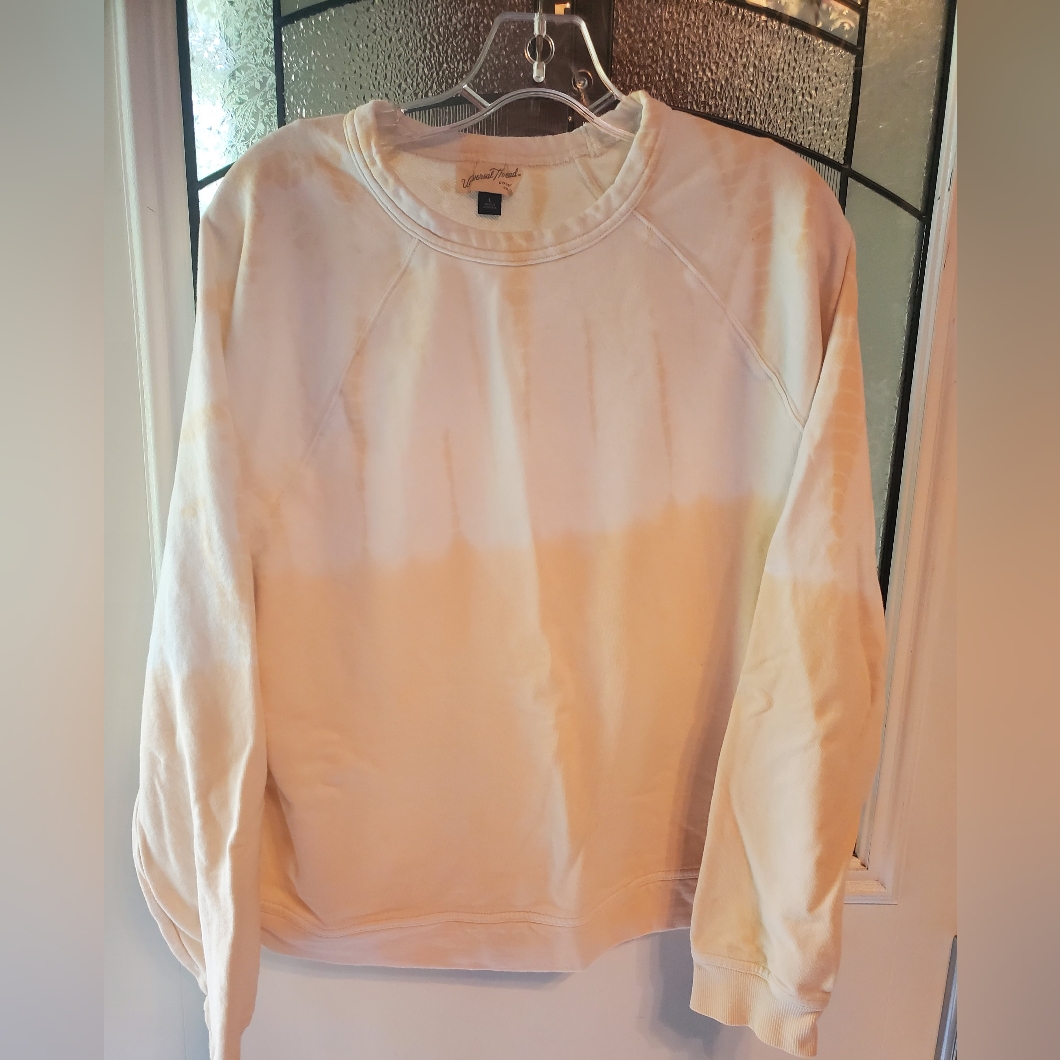 Good Condition Peach Color Tiedye Sweater Top, Womens Large